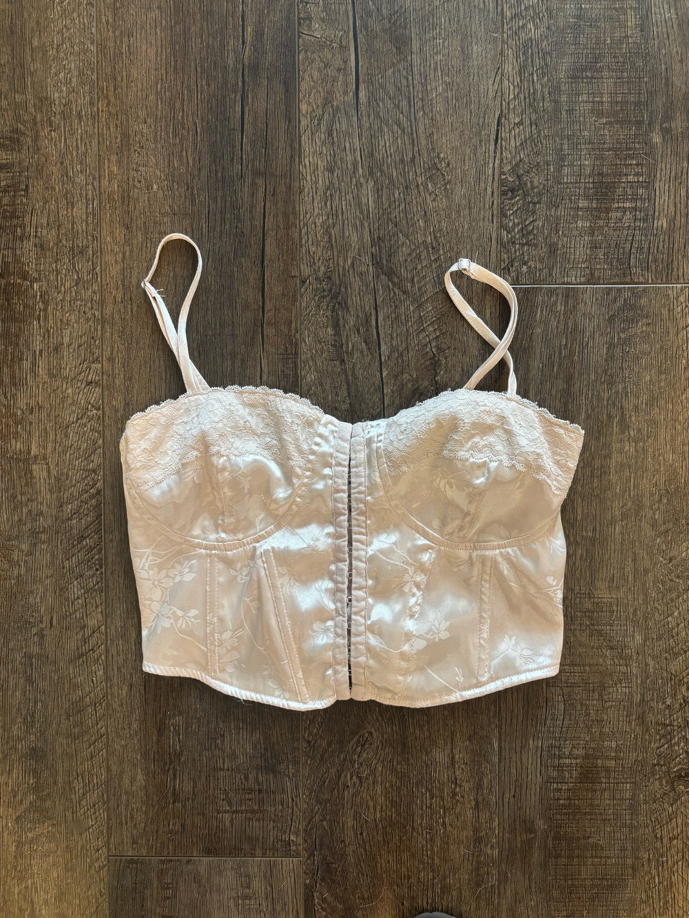 La Hearts Lace-Trim Bustier Top - Pale Pink